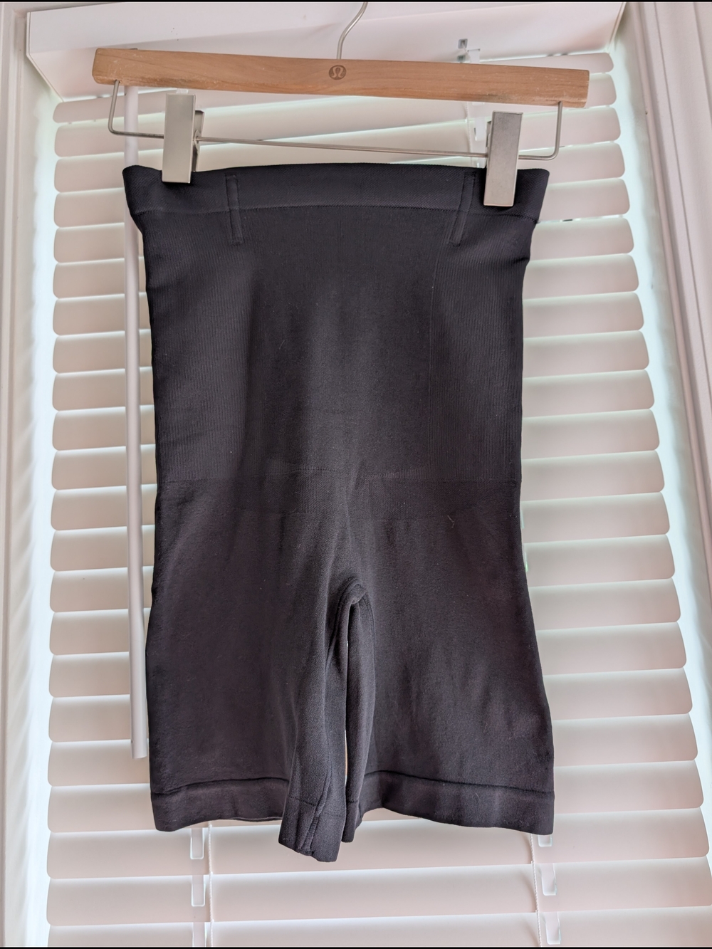 Shapermint Essentials Black High-Waisted Shaper Shorts M/L Bnwot - Picture 4 of 6
